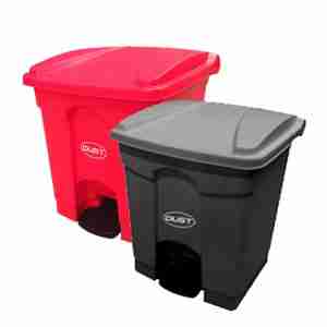 botes cuadrados de 45 litros con pedal dust
