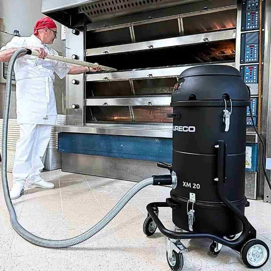 renta de equipos de limpieza aspiradora industrial